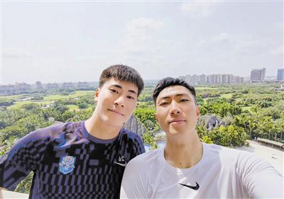 成人亚洲精品